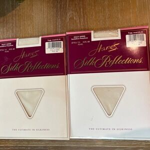 2 New Vtg Hanes Silk Reflections Pantyhose Pearl Size AB Style 715